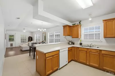 1237 Brownfield Rd, Pensacola, FL 32526 - Photo 15
