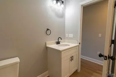 4621 Queen Palm Ct, Milton, FL 32571 - Photo 15