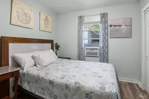 530 S 1st St, Pensacola, FL 32507 - Photo 9