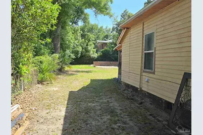 1915 W Gadsden St, Pensacola, FL 32501 - Photo 3