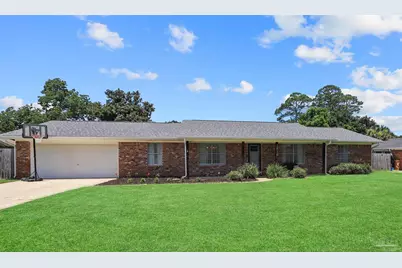 2810 Venetian Garden, Gulf Breeze, FL 32563 - Photo 1