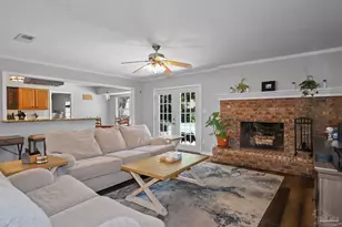 2810 Venetian Garden, Gulf Breeze, FL 32563 - Photo 5