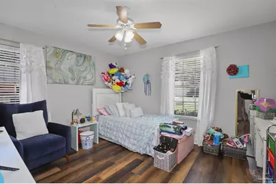2810 Venetian Garden, Gulf Breeze, FL 32563 - Photo 21