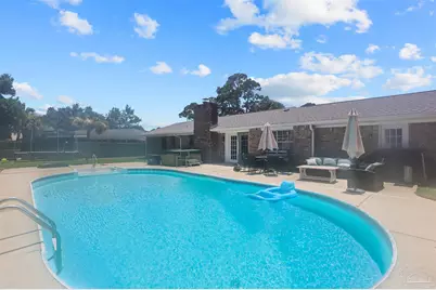 2810 Venetian Garden, Gulf Breeze, FL 32563 - Photo 25