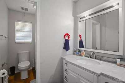2810 Venetian Garden, Gulf Breeze, FL 32563 - Photo 19
