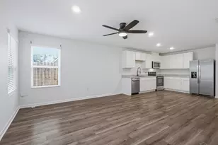 8511 Doris Ave, Pensacola, FL 32534 - Photo 9