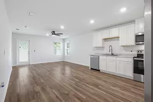 8511 Doris Ave, Pensacola, FL 32534 - Photo 5