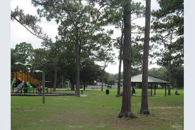 4900 Lanett Dr, Pensacola, FL 32526 - Photo 7