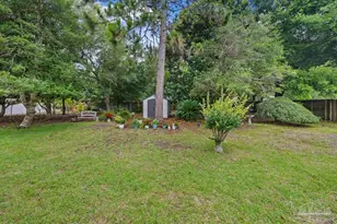 2555 Holley Pl, Navarre, FL 32566 - Photo 43