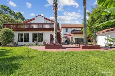 1834 W Smugglers Cove Dr, Gulf Breeze, FL 32563 - Photo 39