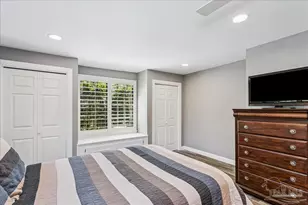1834 W Smugglers Cove Dr, Gulf Breeze, FL 32563 - Photo 17