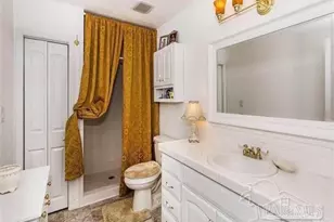 1834 W Smugglers Cove Dr, Gulf Breeze, FL 32563 - Photo 57