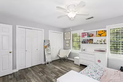 1834 W Smugglers Cove Dr, Gulf Breeze, FL 32563 - Photo 33