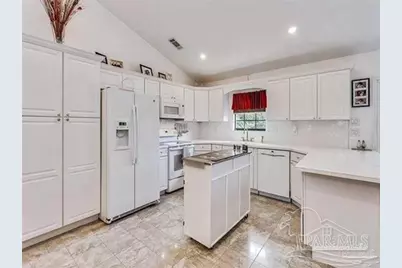 1834 W Smugglers Cove Dr, Gulf Breeze, FL 32563 - Photo 55