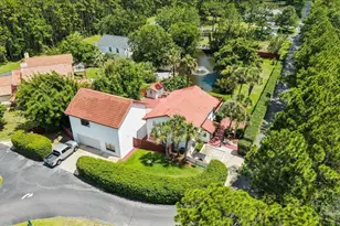 1834 W Smugglers Cove Dr, Gulf Breeze, FL 32563 - Photo 3