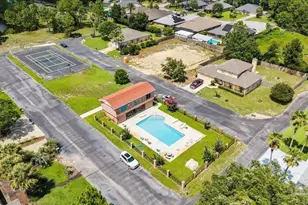1834 W Smugglers Cove Dr, Gulf Breeze, FL 32563 - Photo 51