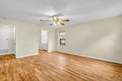 21 Easton St, Cantonment, FL 32533 - Photo 11
