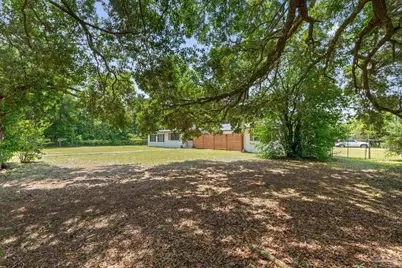 1975 Heinrich St, Pensacola, FL 32507 - Photo 7