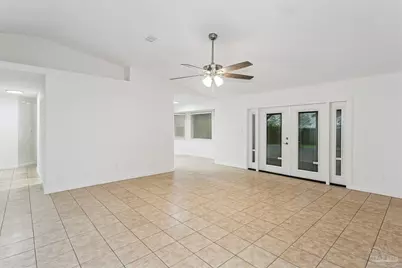 5100 Bradford Dr, Pace, FL 32571 - Photo 9