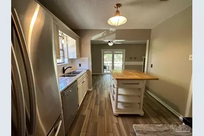 4831 E Olive Rd #4-D, Pensacola, FL 32514 - Photo 5