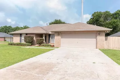 8770 Kennedy Dr, Pensacola, FL 32526 - Photo 33