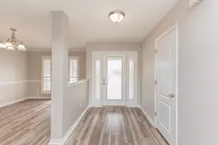 8770 Kennedy Dr, Pensacola, FL 32526 - Photo 9