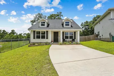 376 Hilburn Ln, Pensacola, FL 32504 - Photo 1