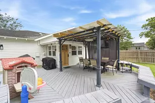 1300 Yonge St, Pensacola, FL 32503 - Photo 25