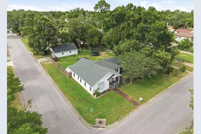 1300 Yonge St, Pensacola, FL 32503 - Photo 21