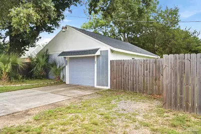 1300 Yonge St, Pensacola, FL 32503 - Photo 33