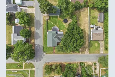 1300 Yonge St, Pensacola, FL 32503 - Photo 37