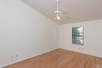 2300 W Michigan Ave #16, Pensacola, FL 32526 - Photo 11