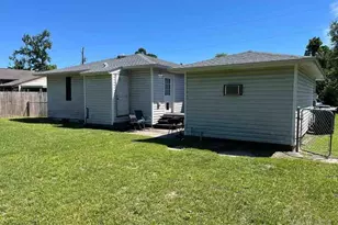212 Rue Max St, Pensacola, FL 32507 - Photo 7