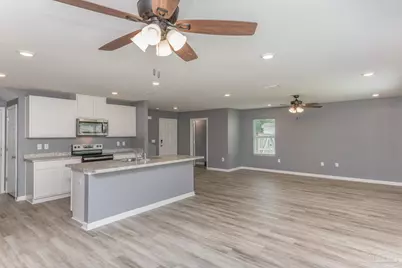 5720 Blackhorse Cir, Pensacola, FL 32526 - Photo 3