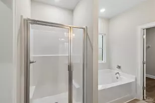 4304 Watkins St, Pace, FL 32571 - Photo 19