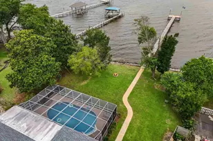 6338 E Bay Blvd, Gulf Breeze, FL 32563 - Photo 1