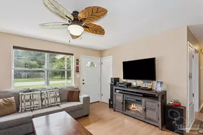 4251 W Avenida De Golf, Pace, FL 32571 - Photo 5