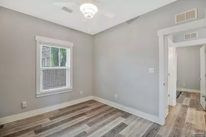 600 S F St, Pensacola, FL 32502 - Photo 5