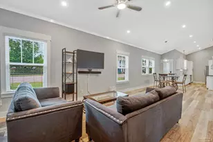 600 S F St, Pensacola, FL 32502 - Photo 7