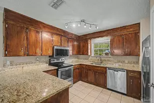 10563 Fair Pine Dr, Pensacola, FL 32506 - Photo 17