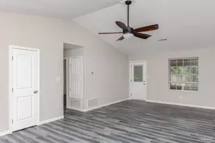 2217 61st Ave, Pensacola, FL 32506 - Photo 3