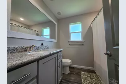 5565 Riviera Dr, Milton, FL 32583 - Photo 17