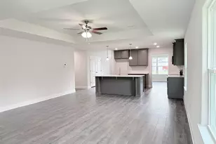 9704 Angel Oak Dr, Pensacola, FL 32526 - Photo 7