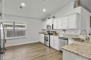 4737 Ashley Pl Blvd, Pace, FL 32571 - Photo 3