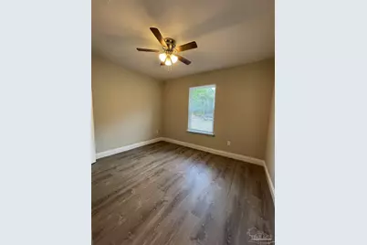 6868 Branding Iron Ln, Milton, FL 32570 - Photo 17