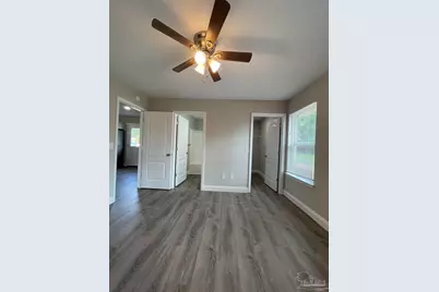 6868 Branding Iron Ln, Milton, FL 32570 - Photo 13
