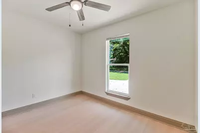 5255 Catalina St, Pace, FL 32571 - Photo 17