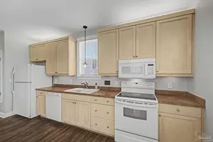 144 Cevallos St, Pensacola, FL 32502 - Photo 53