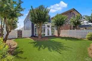 144 Cevallos St, Pensacola, FL 32502 - Photo 39