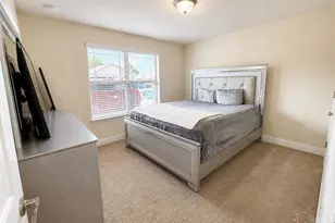5065 Carmell Ridge Cir, Milton, FL 32570 - Photo 13